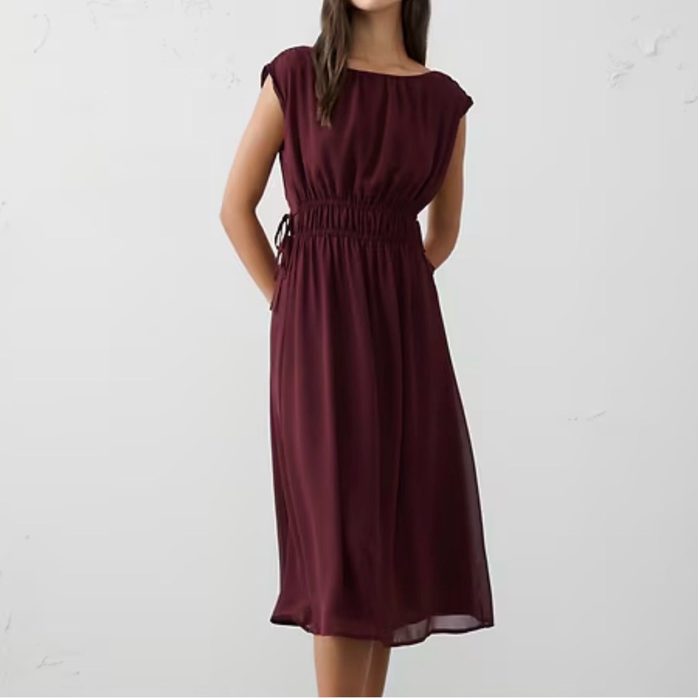 Banana Republic Factory Wine Burgundy Midi Dress with Elastic Waist